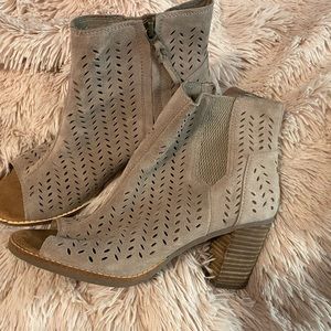 Tom’s Open Toe Bootie